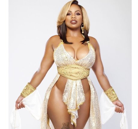 Dominique Chinn best star pics