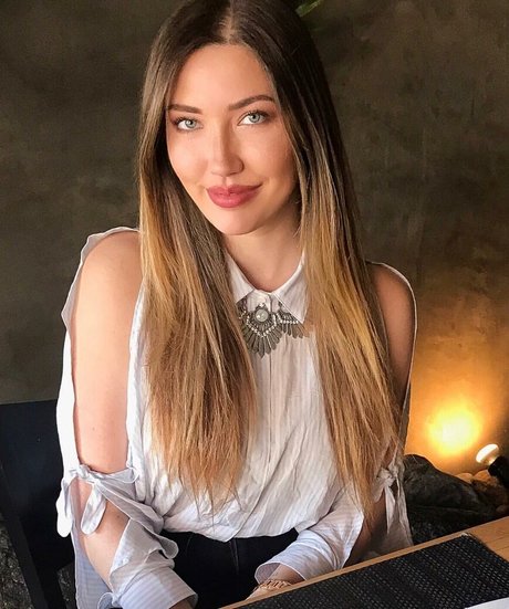 Jenna Ashley model best pictures