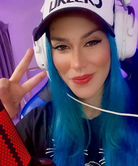 DeiaCassali hd star picture