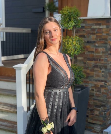 Efiyenia Stavropoulos naked actress gallery