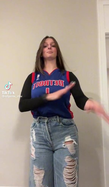 Efiyenia Stavropoulos model pretty photo