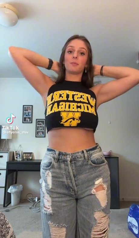 Efiyenia Stavropoulos perfect star photos