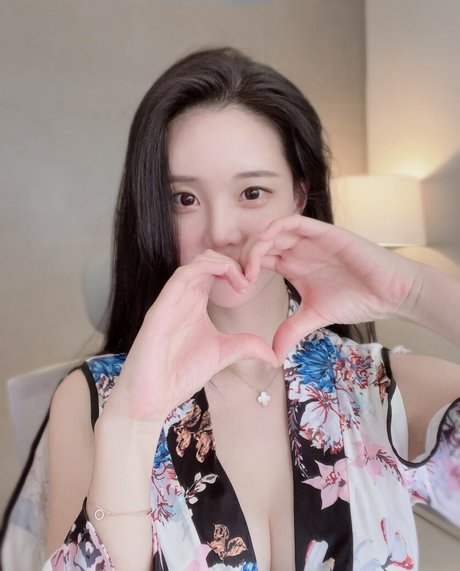 tamimi erotic star img