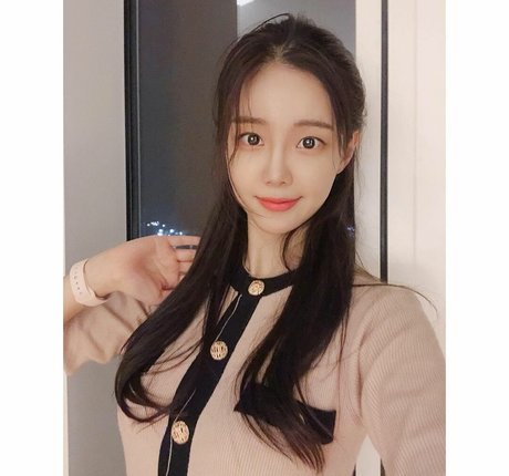 tamimi pornographic star photo