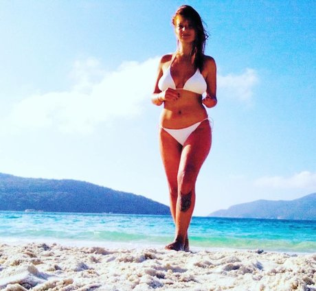 Kami Queiroz pornstar perfect pictures