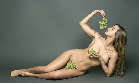 Gal Leo sexy pornstar img