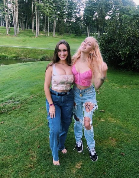 Melissa Aleene Kight nude model img