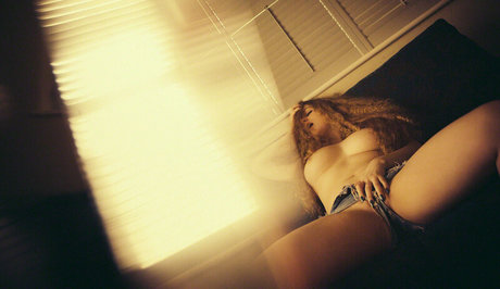 Emily Jezebelle Hamilton pornstar nudes image