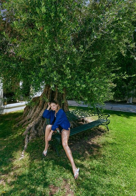 Kristine Froseth star nice photos