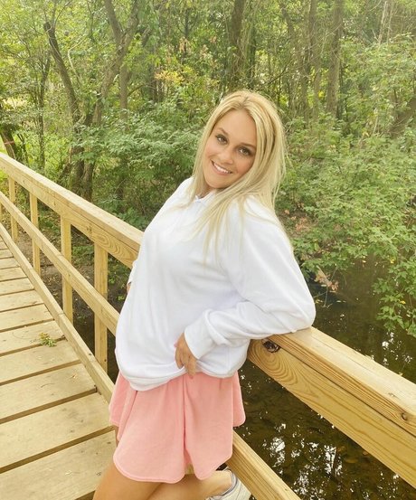 Gracie Diewald model nice photos