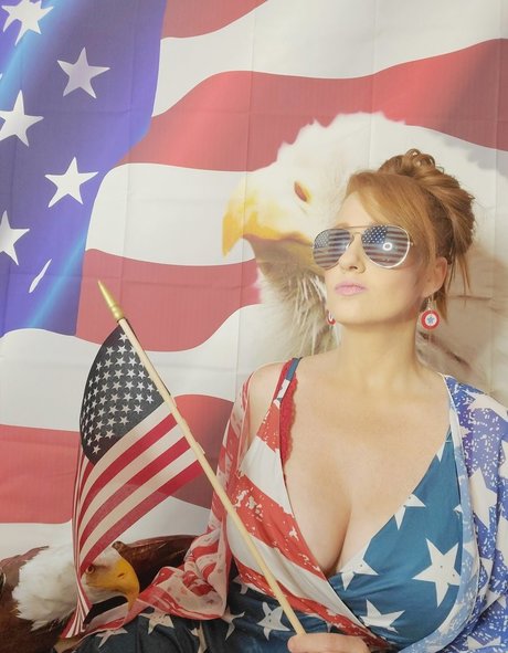 Rawrist pornstar exclusive image