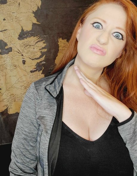 Rawrist nice actress gallery