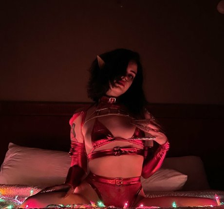 Donatella Dahlia free model galleries