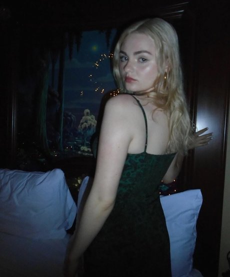 Morgan Lily pornstar sex gallery