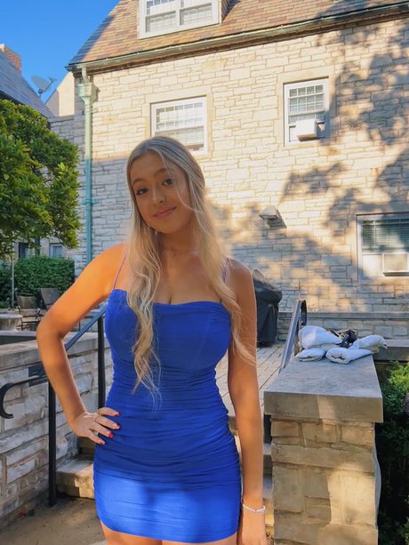 Alina Fernandez model exclusive pics