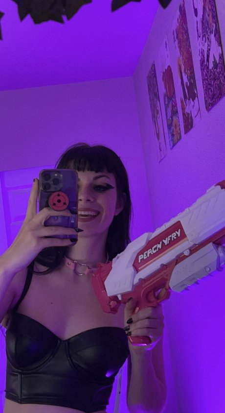 PeachyFry beautiful actress archive