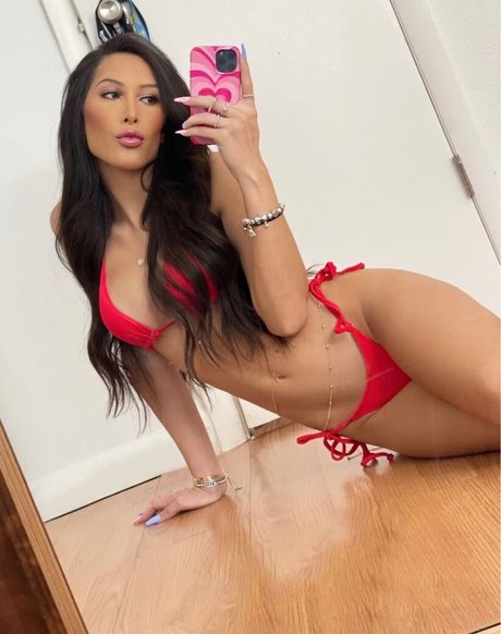 Vannahthedoll model erotic pic