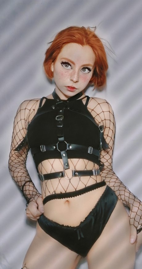 Linka Campanelli naked pornstar images