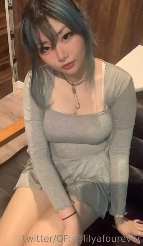 Ririya nude star photo