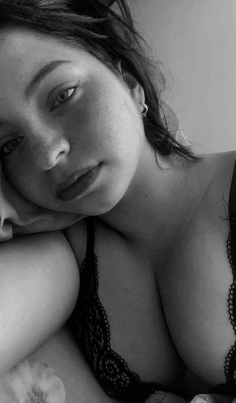 Marianyyaa star beautiful gallery