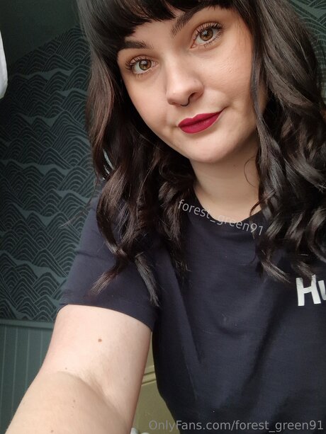 forest green91 model sexy images