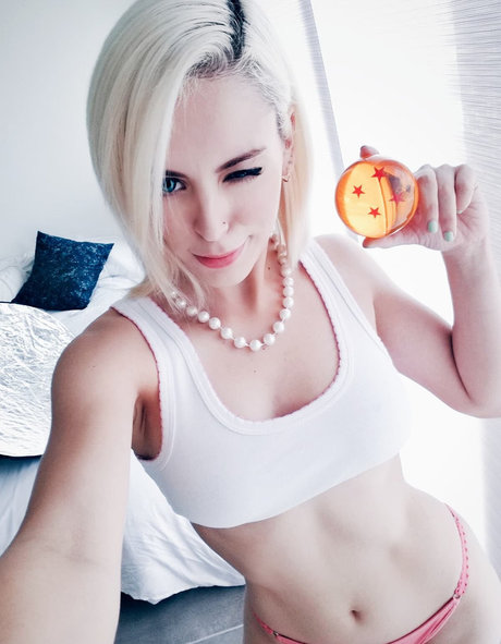 Nadyasonika star naked images