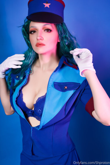 Shproton model adult images