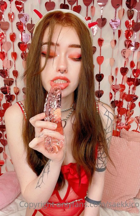 saekkico model nudes images