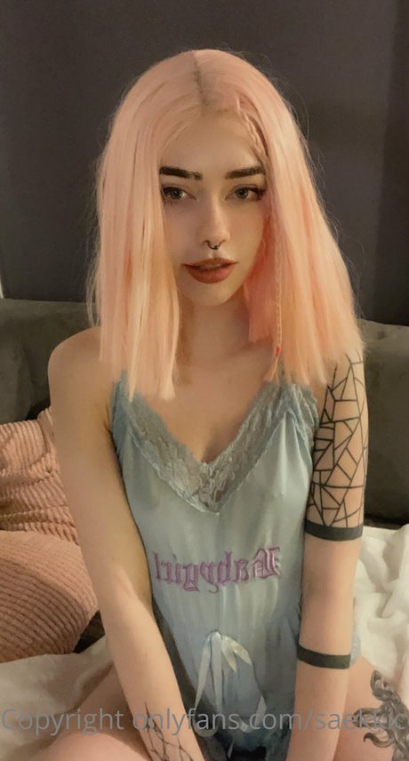 saekkico adult star pic