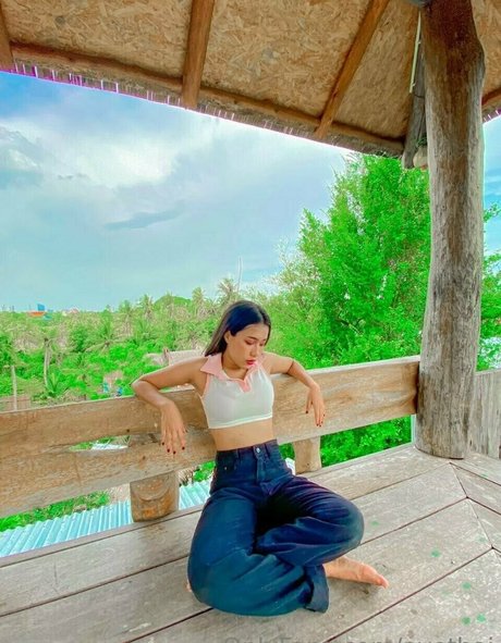 eyethai sexy actress img