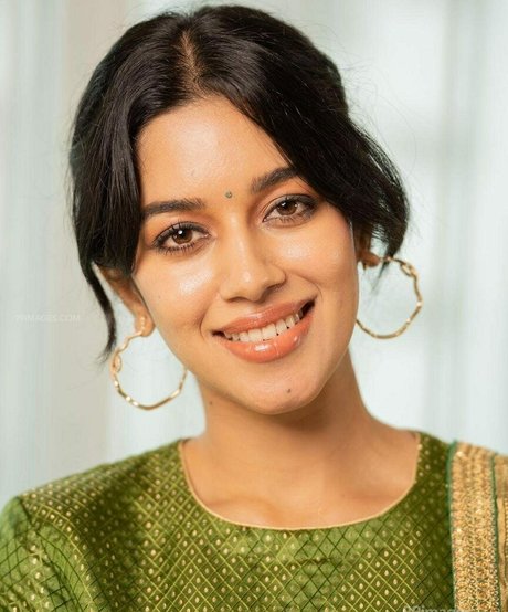 Mirnalini Ravi pornographic actress gallery