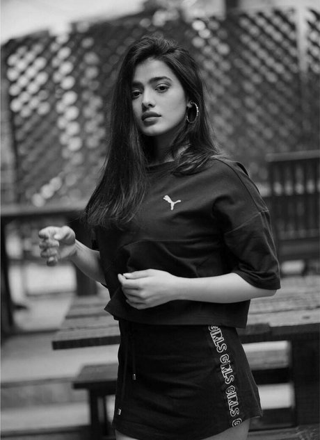 Ketika Sharma adult star gallery