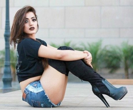 Ketika Sharma model top gallery