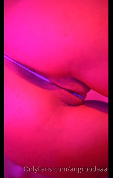 angrrboda star xxx images