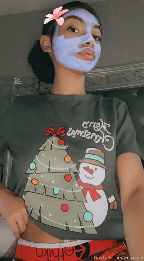Wetcream pornstar perfect pic