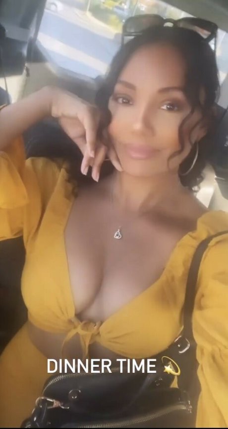 Chian Reynolds star nude pics