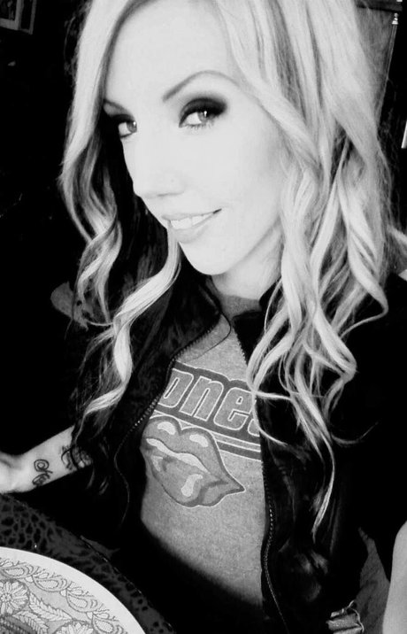 Jez Jadenth nice pornstar pictures