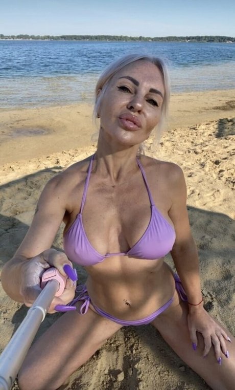 Hotnessi pornstar sex pic