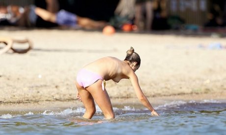 Amelia Windsor star adult picture