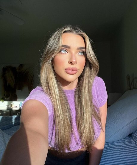 Kendall Vertes beautiful pornstar pictures