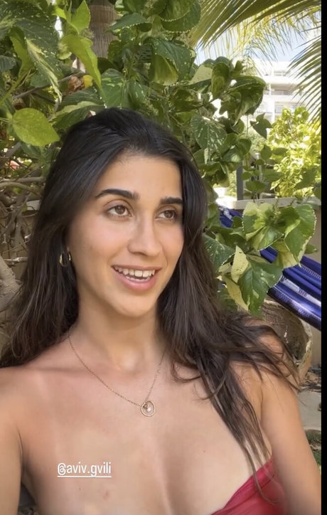 Shir Yaakov nude actress picture