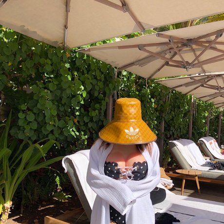 ueleelee free actress img