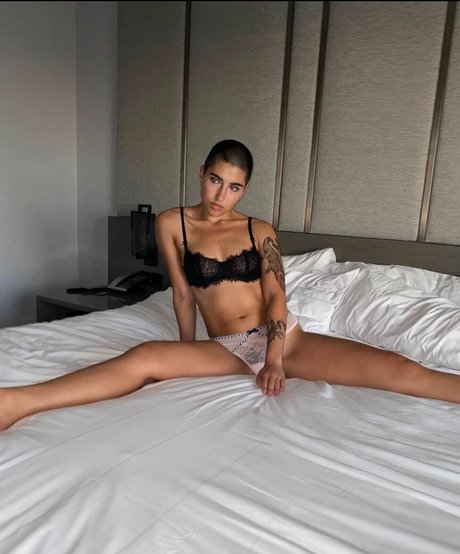 pickledwh0re pornstar sex photo