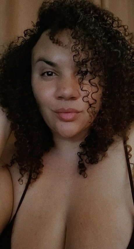 Beigewunder exclusive pornstar pics