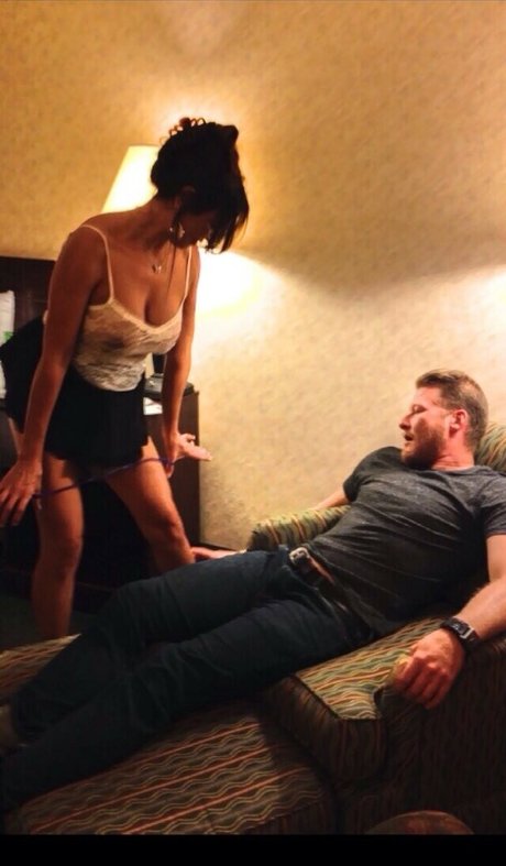 Wilddee1988 naked actress photos