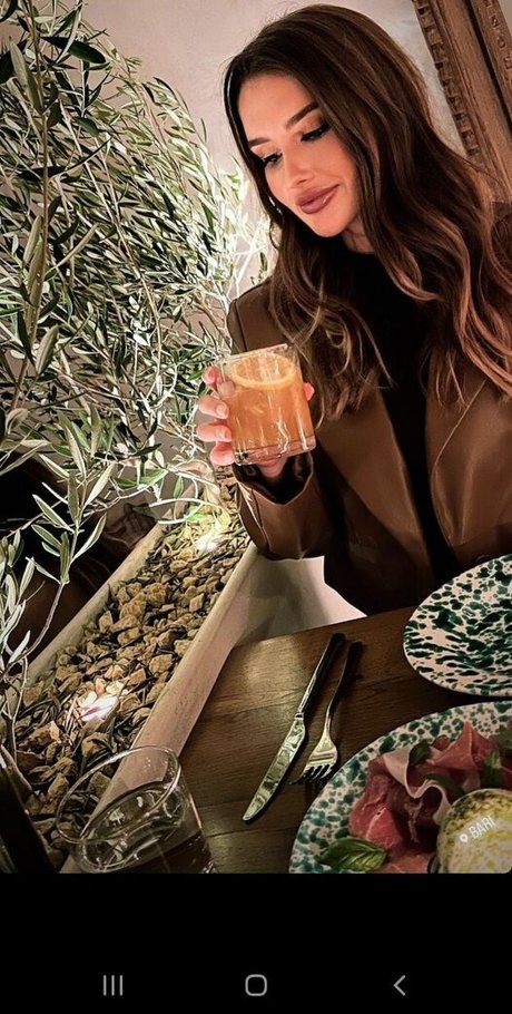 Carlistone star pornographic pictures