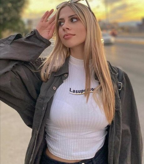 Dimitra Menegatou model hot pictures