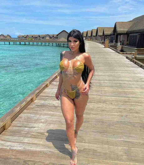 Alanamaxxine top actress img