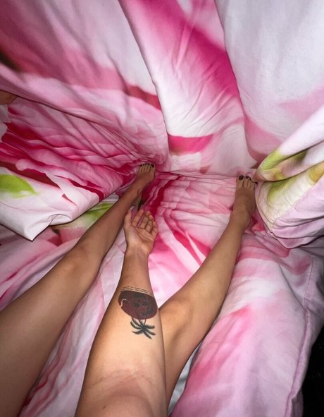 Lucydlove pornstar sex images