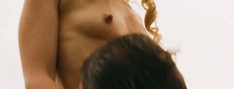 Julia Dietze sexy pornstar pictures